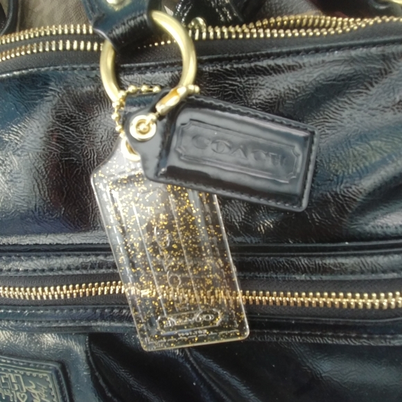 Coach - Picture 4 of 4